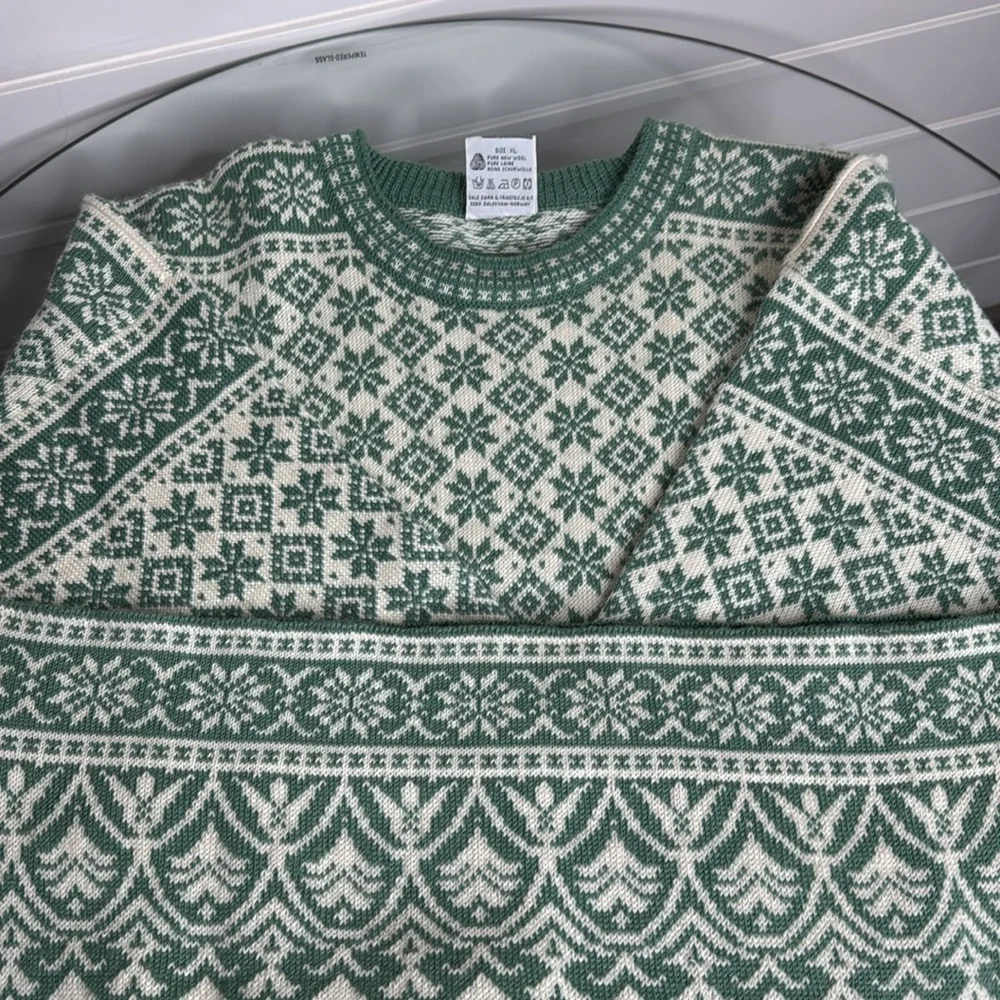 Dale of Norway Green and White Nordic Crewneck Sweater - Picture 5 of 5